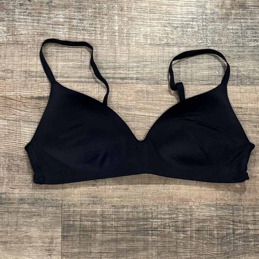 La Senza Wireless Lightly Lined Bra - Large